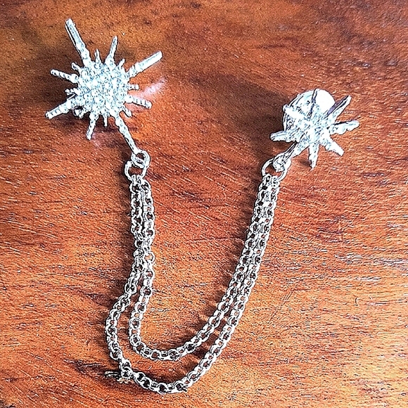 Jewelry - Silver Starburst Chain Brooch. New